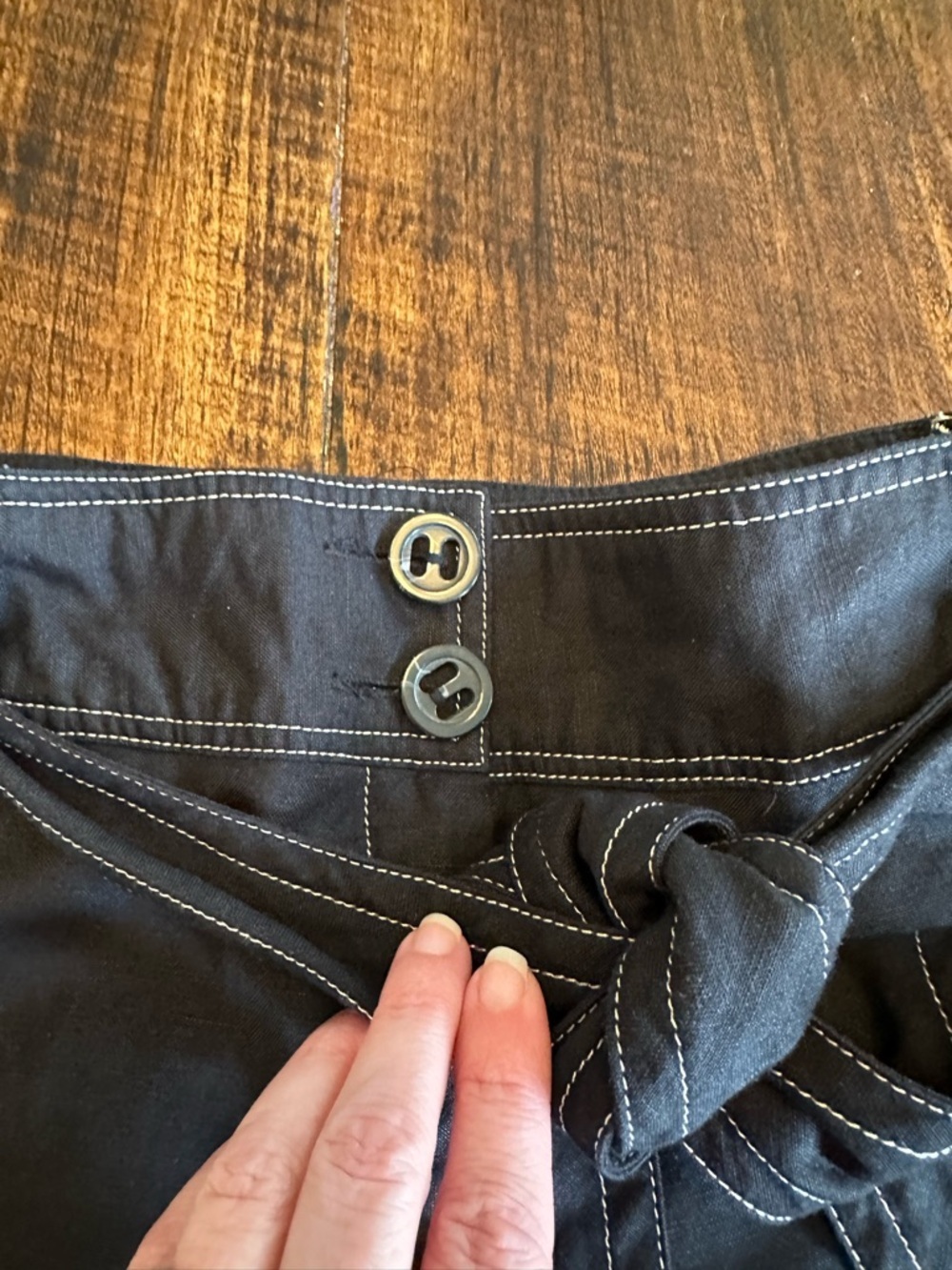 Larry Levine | VTG Linen Blend Wide Leg Belted Pants Black, Size 12 - Picture 6 of 10